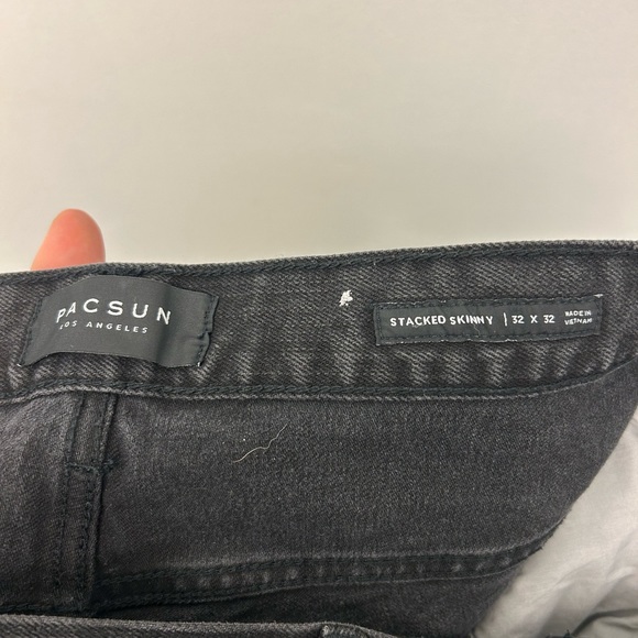 Pacsun/ Black Distressed Jeans/ Speckled White Paint Splatter/ 32x32 - Picture 2 of 4